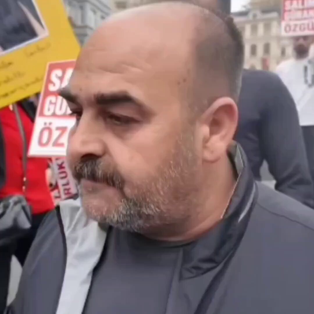 Yazıklar olsun! Birileri canını aldı, kalanlar ruhuna işkence çektirmeye devam ediyor. -Arif Güran: "8 yaşındaki kızımı kadın yaptılar, baro başkanı Nahit Eren kızımı kadın yaptı, kadınlarda olan sıvıdan bahsettiler." Narin'in ahı yakacak hepinizi...