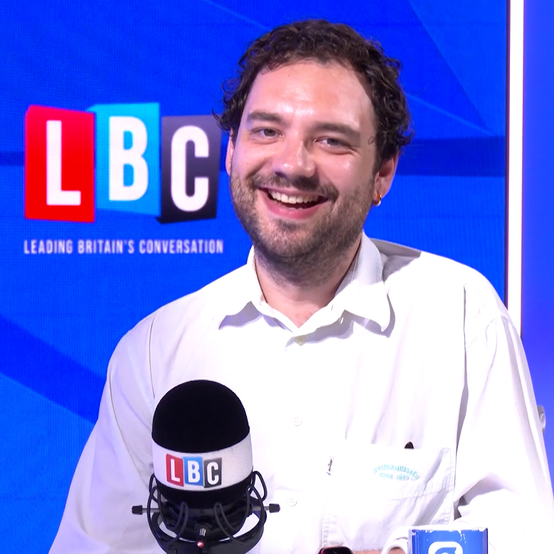 How do you impersonate Keir Starmer? SNL UK's George Fouracres reveals 'the gift' that made it possible to Lewis Goodall.