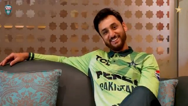 Salman Ali Agha shares a funny story about how he and Babar Azam were heading to Islamabad but ended up in Sialkot instead. 🤣