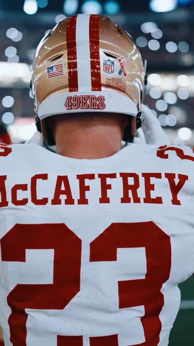 Fantasy Football championships are often built on elite volume. In 2025, six RBs posted a 40%+ opportunity share on an 80%+ snap rate. They were simply the focal point of their offenses. You NEED to draft these players in 2026 ⬇️