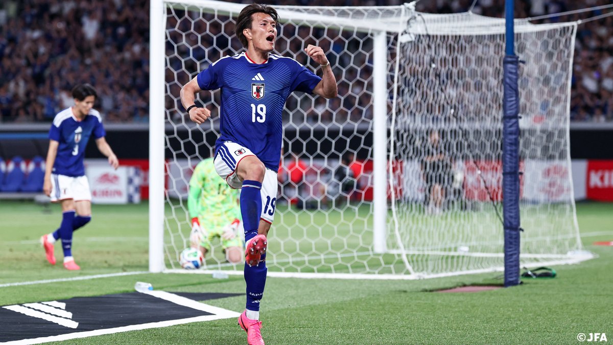 小川航基が吠えた！💥 試合を決めたヘディングゴールをピッチレベルから🎥⚽️ 🏆キリンチャレンジカップ2026 ひとつになるから強くなる。 🇯🇵SAMURAI BLUE 1-0 アイスランド代表🇮🇸 #最高の景色を #サッカー日本代表