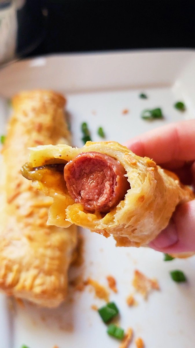 Chili Cheese Dog Puffs