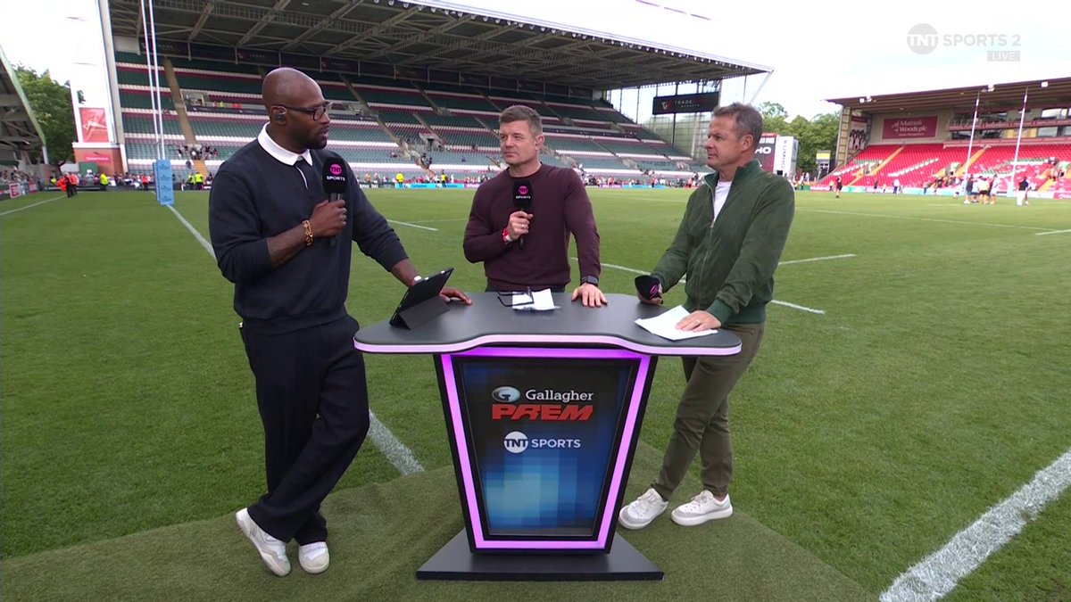 🎙️ "He's the best coach in the professional era of club rugby." Austin Healey and Brian O'Driscoll praise Mark McCall's legacy at Saracens Rugby Club.