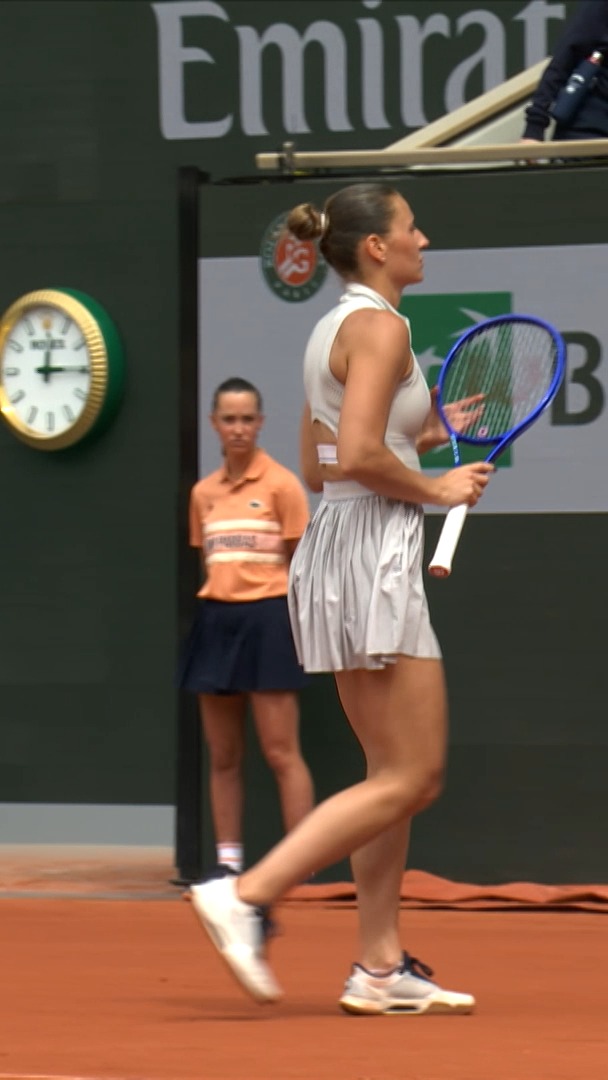 Marta Kostyuk with the moves 💃