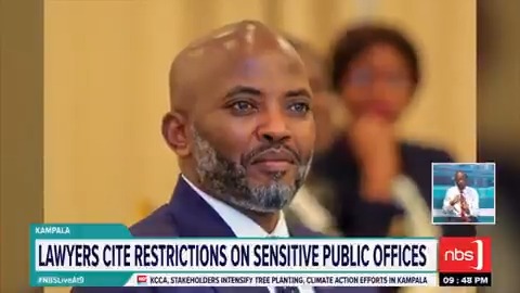 As scrutiny of President Museveni's newly appointed Cabinet intensifies, a legal debate has emerged over whether individuals holding dual citizenship can lawfully occupy ministerial office in Uganda. Edgar M Karuhanga #NBSLiveAt9 #NBSUpdates