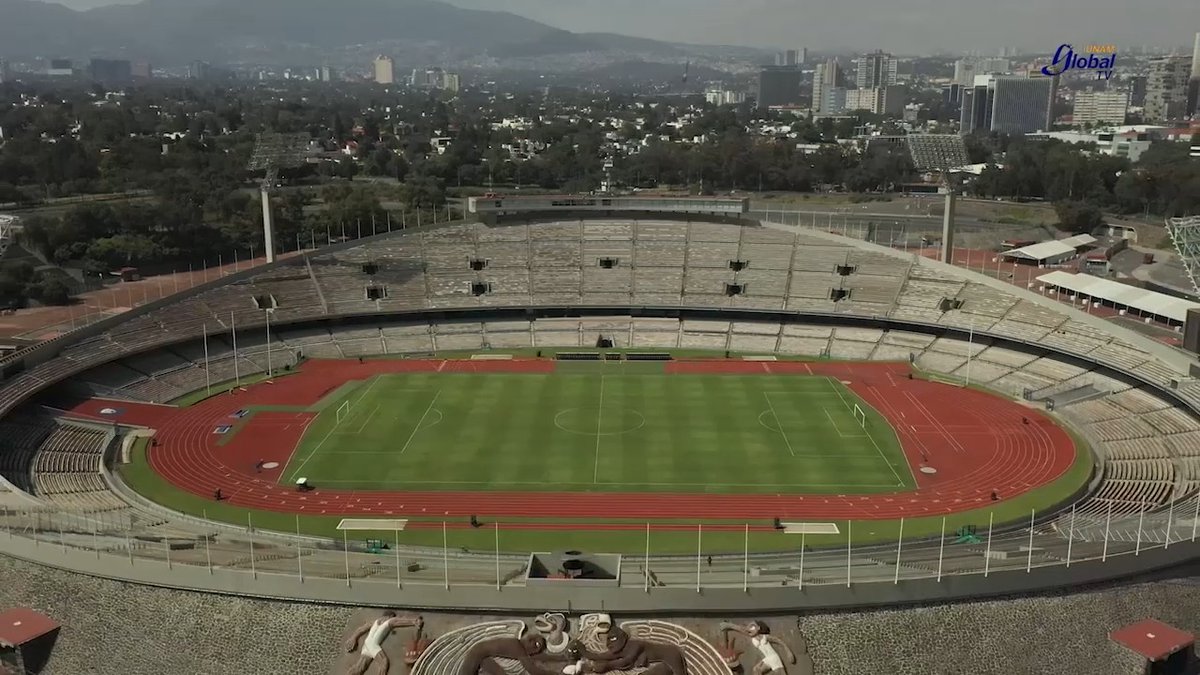 Obra de Augusto Pérez Palacios, Jorge Bravo Jiménez y Raúl Salinas Moro: el #EOU 🏟️ fue creado con una visión futurista del deporte, pero con una arquitectura de rasgos prehispánicos > #HistoriasUNAM de #UNAMGlobalTV ➡️