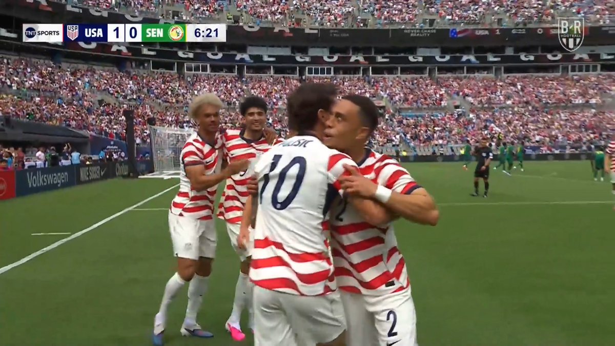 Ricardo Pepi ➡️ Christian Pulisic ➡️ Sergiño Dest USMNT take the lead over Senegal 💥