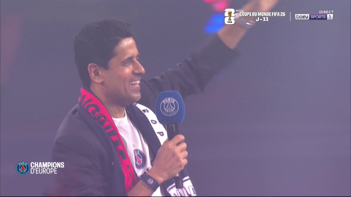 Nasser Al-Khelaïfi 🇶🇦 JOUE LE RÔLE DU CAPO AU PARC et lance le chant "PARIS-SG TOUS ENSEMBLE ON CHANTERA" !!! ❤️💙🤩 🎥 beIN SPORTS