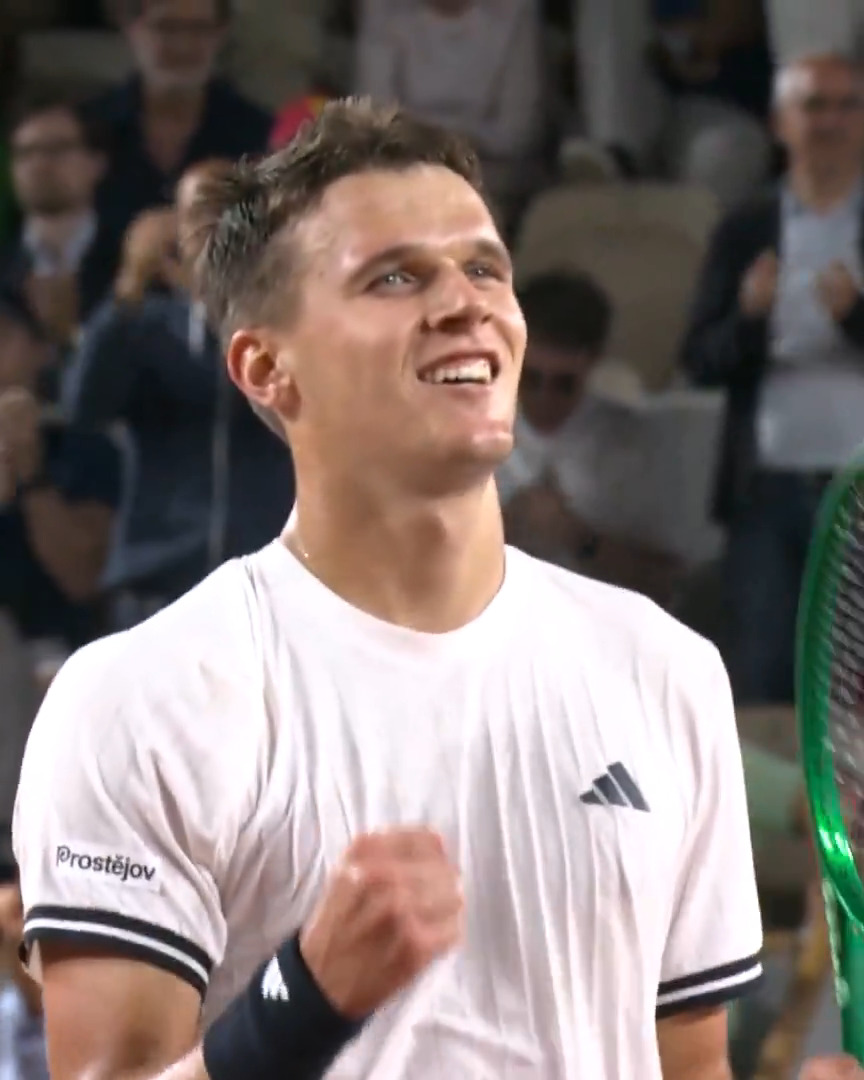 Nadie lo está mencionando entre los principales candidatos. ¿Y si Jakub Mensik gana su primer Grand Slam...?