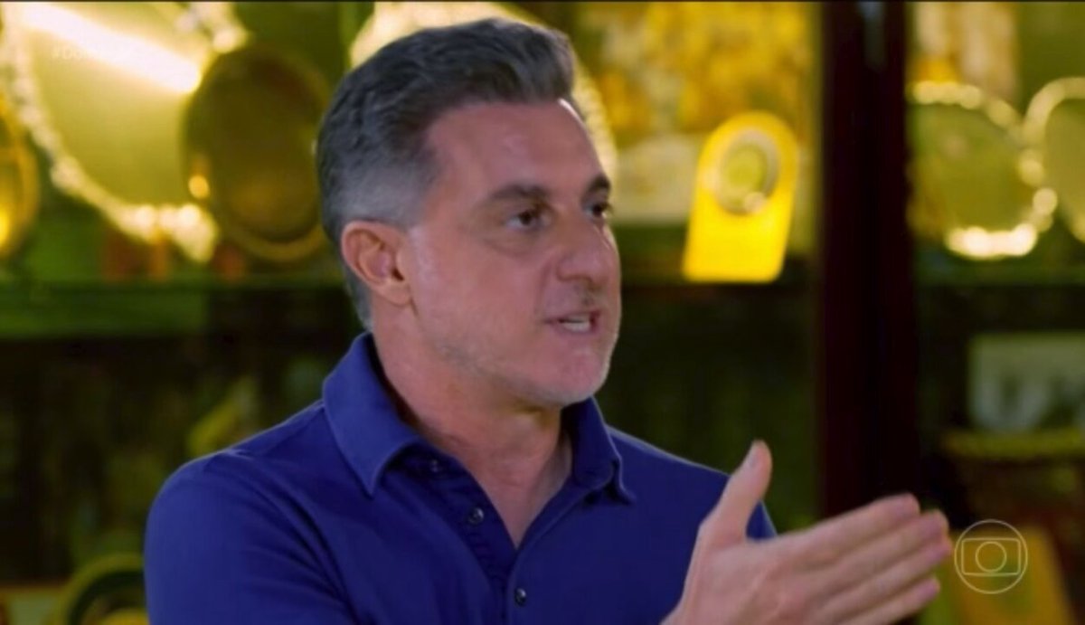 Luciano Huck comete gafe com Carlo Ancelotti parte 1