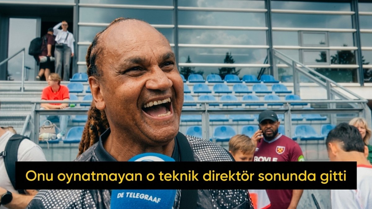 — Noa yazdan sonra tekrar Napoli'ye dönecek. Bundan ne bekliyorsunuz? Noa Lang'ın babası: "Her halükarda buna hevesli ve orada başarılı olmak istiyor." — Onu oynatmayan o teknik direktör sonunda gitti… Noa Lang'ın babası: "(kahkaha atarak) Göreceğiz, sonuçta kendi ayaklarını konuşturmalı, değil mi? Evet. Bunu kendisi yapmalı."