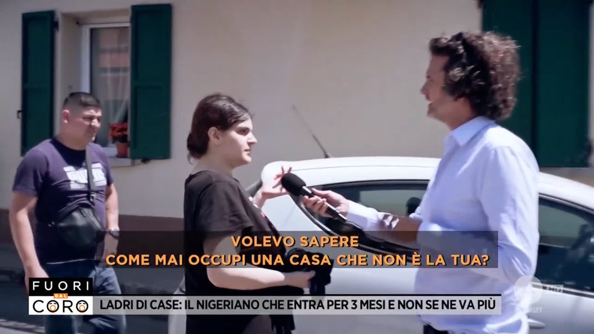 Cristina, assieme a suo marito nigeriano, occupa la casa di Michela a Borghi (FC) da 10 mesi, con un debito di 15.000 euro. Siamo andati a chiederle spiegazioni. Il servizio completo di Gianluca Torti a #Fuoridalcoro è su Mediaset Infinity