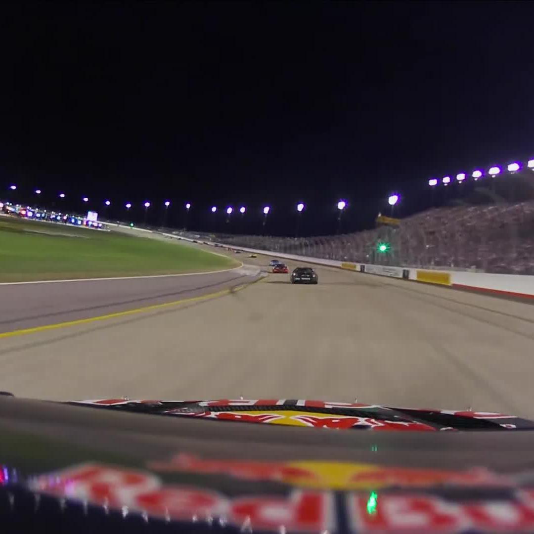 There's trouble for Connor Zilisch in Turn 1!