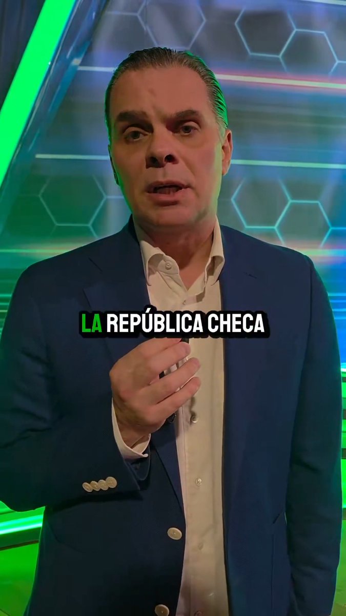 🗣️ "david medrano felix es un GENIO" 🫡 Tenemos la convocatoria de la Selección Mexicana para la Copa Mundial de la FIFA 2026™️... ¿qué opina Christian Martinoli 🐳? #MiSelecciónAzteca Los mejores 32 partidos de la Copa Mundial de la FIFA 2026™️ TOTALMENTE GRATIS en y las APPs de Azteca Deportes y TV Azteca EN VIVO.