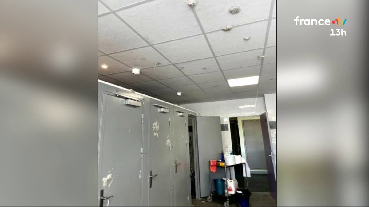 🔴 Après des dégradations dans les sanitaires du collège Le Pesquier à Gardanne (Bouches-du-Rhône), la principale a informé les parents d'élèves d'une sanction collective : les garçons sont privés de papier toilette. #JT13H