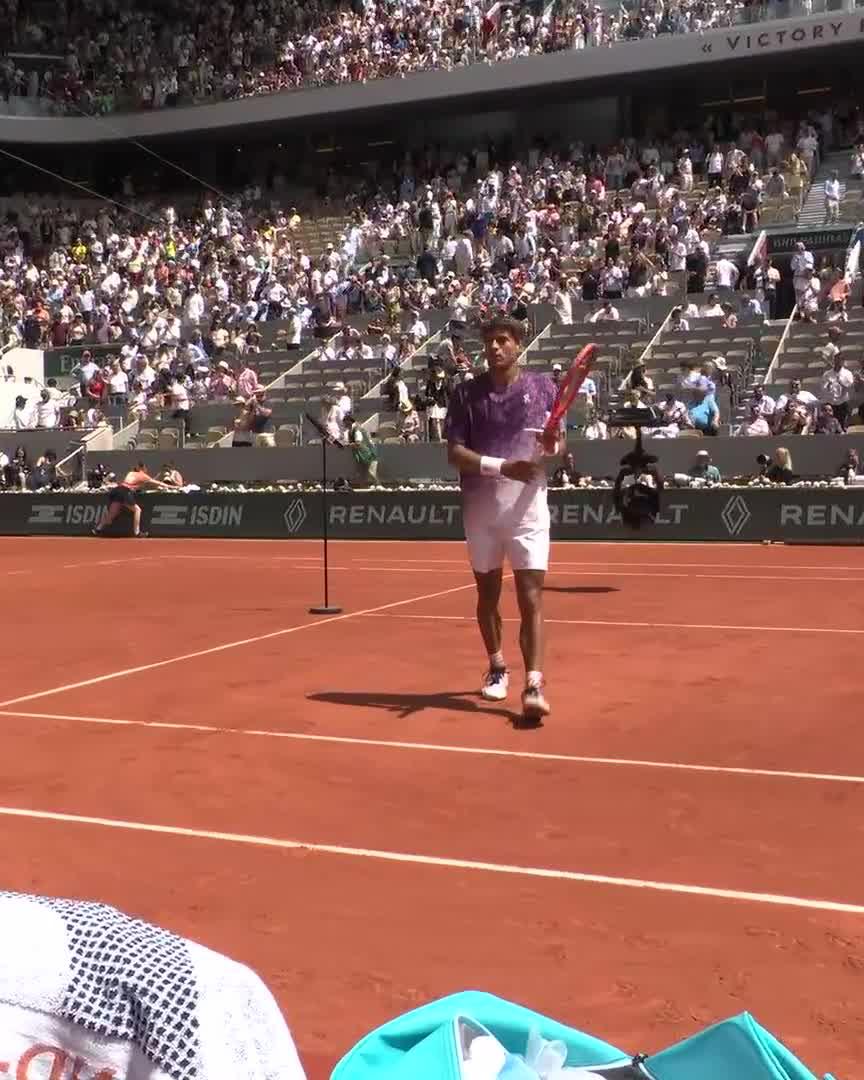 COBOLLI SURVIVES ⚡️ #RolandGarros