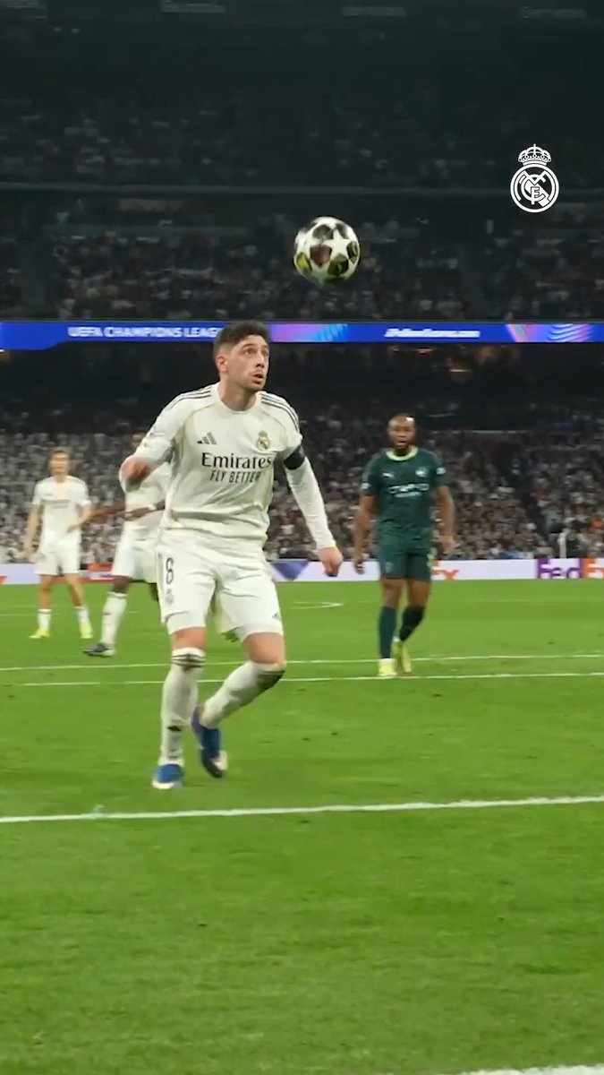 🎬 Mejor gol de la UEFA Champions League 2025/26 @FedeeValverde