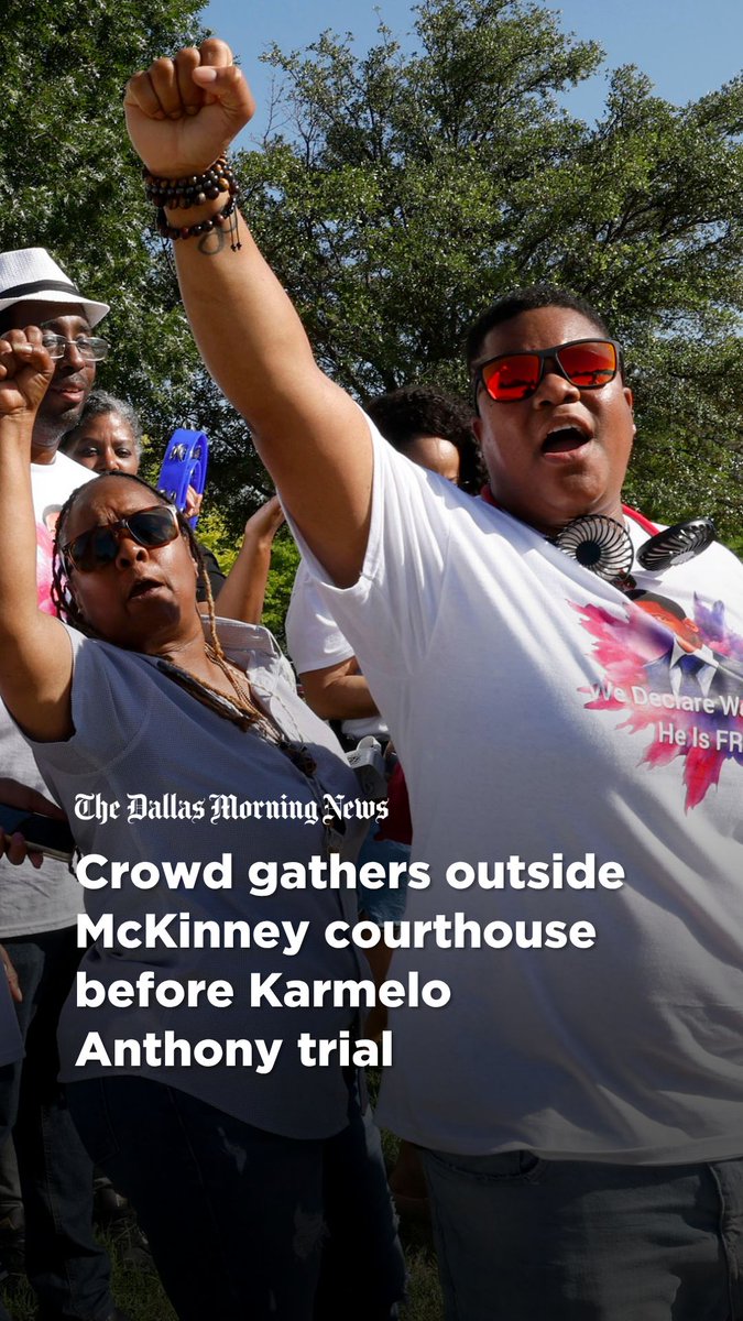 Demonstrators gathered outside the Collin County Courthouse before Karmelo Anthony’s murder trial began Monday morning. Supporters chanted in favor of Anthony’s self-defense claim, while others across the street voiced support for Austin Metcalf, highlighting the deep divisions that have emerged around the case. We'll be providing live updates on the trial. Stay tuned at the link in our bio. 📹️: Juan Figueroa / Staff photographer