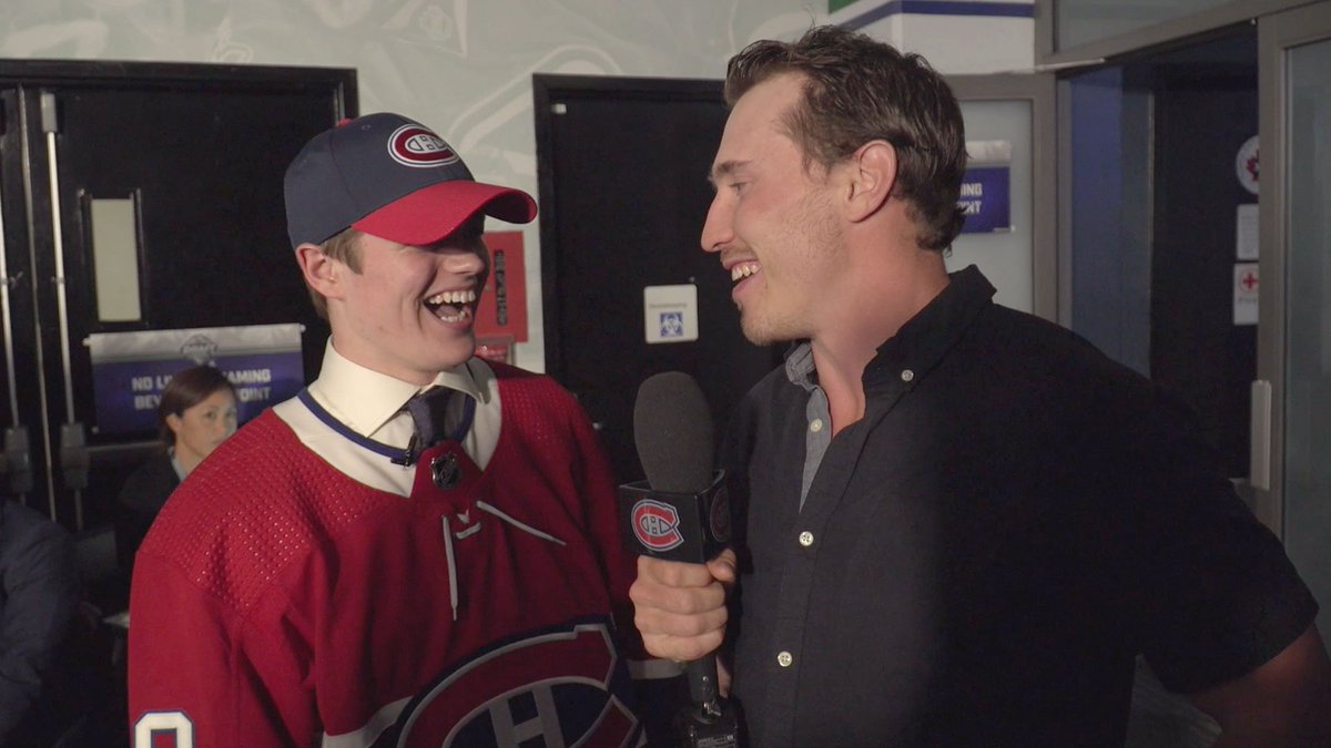 there are players on our roster who have never played a season without brendan gallagher. cole caufield being one of them, from his first day as a hab to now, he’s always had gally there for him ☹️