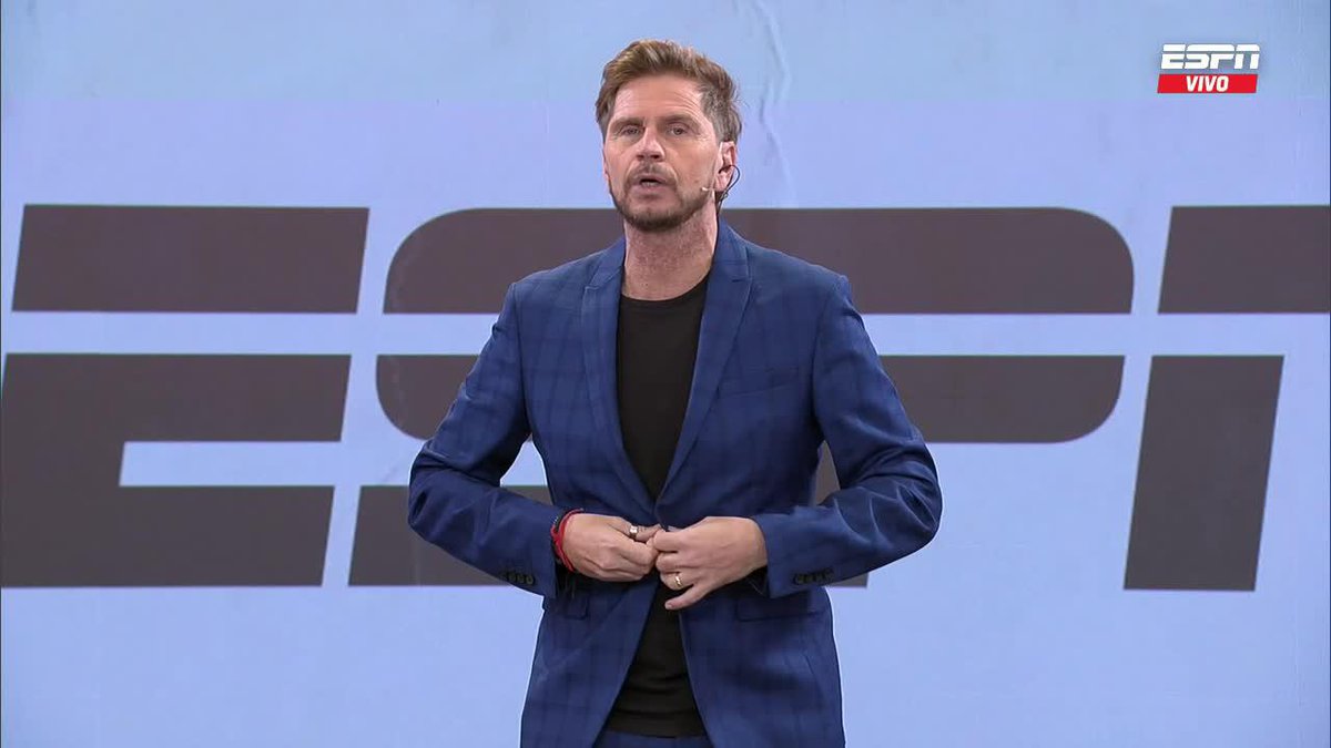 🔥 "FUE UNA VERGÜENZA" ¿QUÉ PASÓ, SEBA? El Sebastián Vignolo y el inicio del programa ¡dedicado al duelo entre 412 y Luzu! ▶️ Mirá #ESPNF90 en el Plan Premium de #DisneyPlus