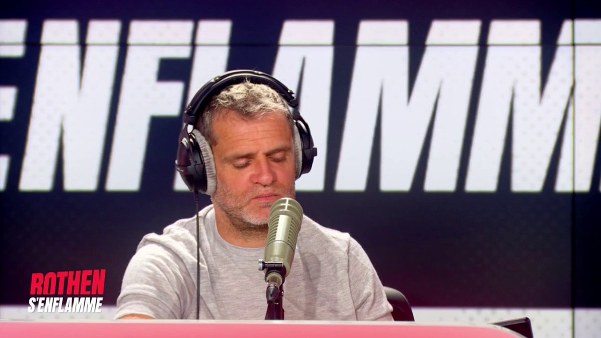 🔴🔵 Safet Susic, légende du PSG : "Mon joueur préféré ? Je ne peux pas en choisir qu'un, ils sont tellement forts, mais si je dois vraiment faire un choix ce serait Kvara. Il a été exceptionnel à chaque match. J'espère que Luis Enrique va rester longtemps à Paris"