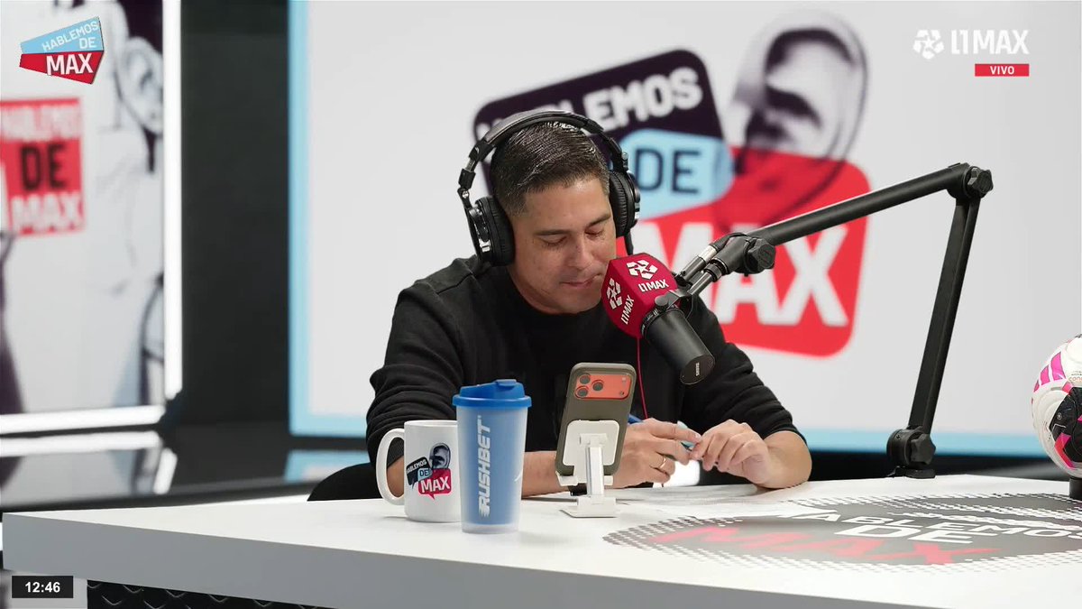 🎙️ Gustavo Peralta Coello: "Franco Velazco le dijo a Piero Quispe que vuelva a su casa y el jugador quiere regresar. La U tiene que poner una plata fuerte para que eso pase". "Sin embargo, el Atlante de México es el que está más cerca de cerrar contra Piero Quispe". #HablemosDeMAX #PieroQuispe Ingresa al programa 👉🏽 📅 De lunes a jueves a la 12:30 p.m.