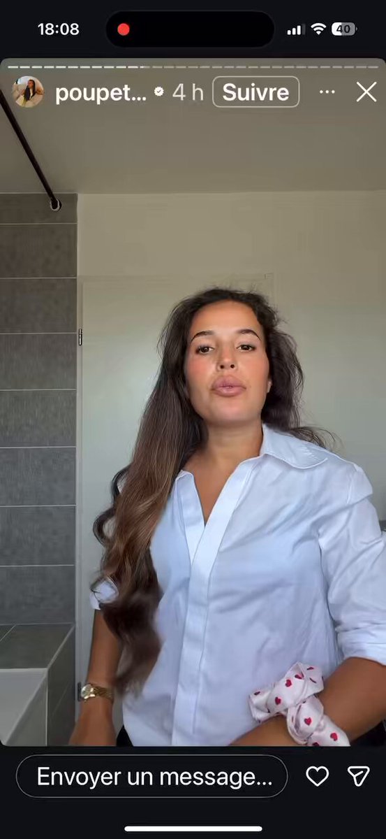 Frère , t’as à peine 25ans mais tu as déjà fait le tour de la douille &amp; des magouilles Là bonne nouvelle c que #poupettekenza va pouvoir continuer à mettre de belles carottes jusqu’en mars 2027 🤦🏽‍♀️ #influlitigieuse