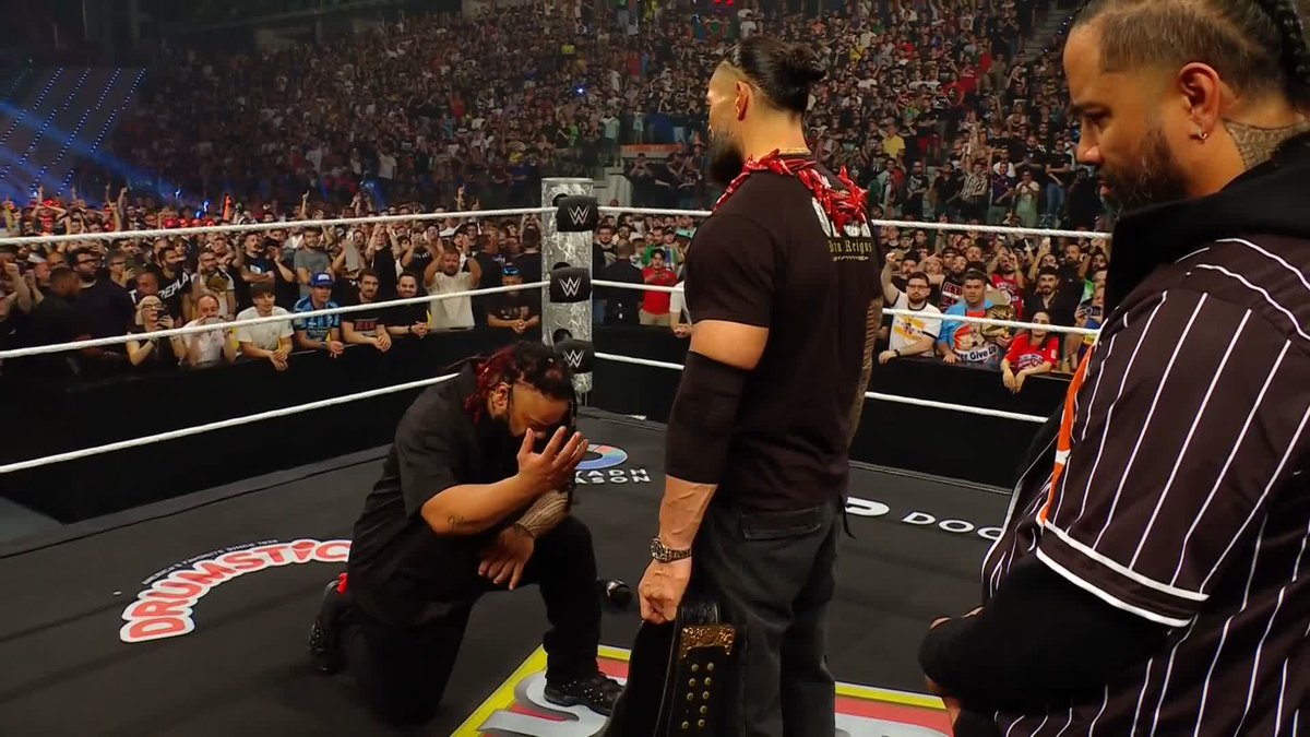 Jacob Fatu has ACKNOWLEDGED Roman Reigns!!! ☝️ The Bloodline grows STRONGER!