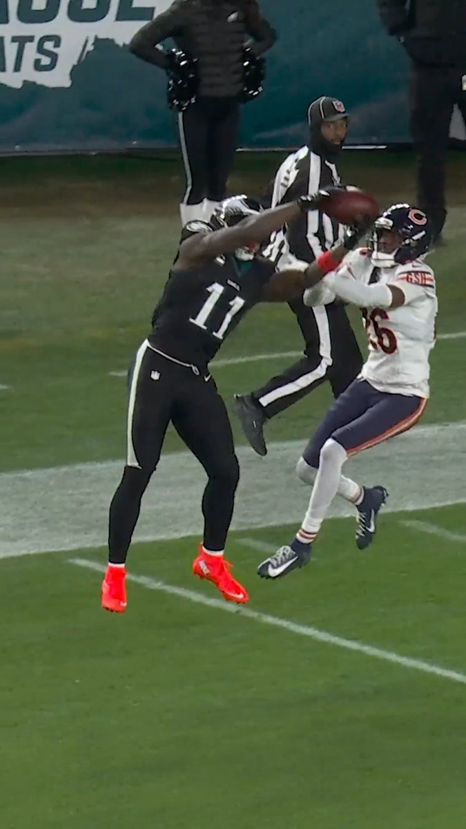 .New England Patriots fans, meet your new wide receiver 🔥
