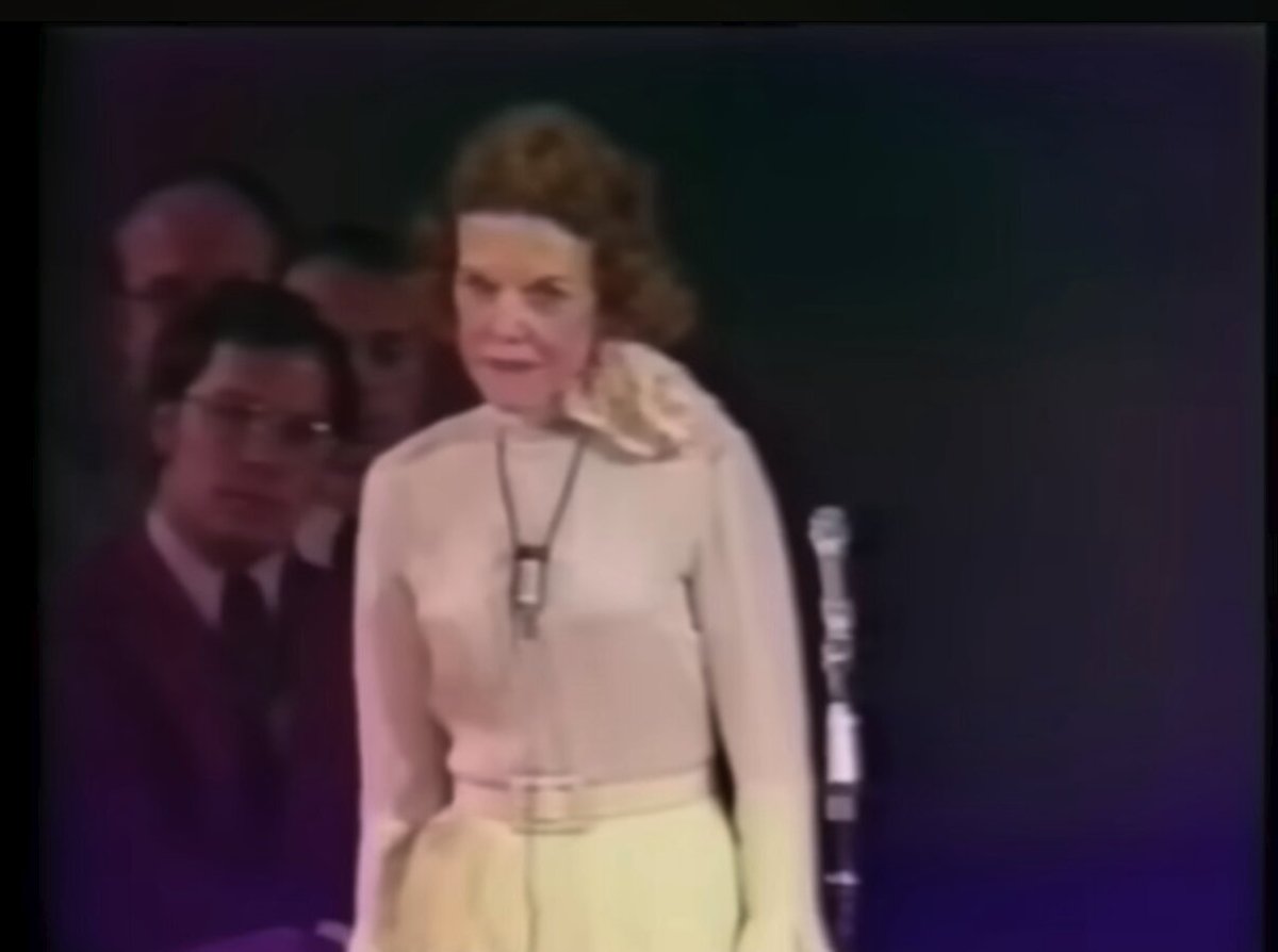 Evangelical "Healer" Kathryn Kuhlman (1974): I stood face to face with Paul VI. This couldn't have happen 15 years ago! Now, the Catholics are coming to see me. Stand up, Sisters! Stand up! Kuhlman later said she gave Paul VI "her blessing".