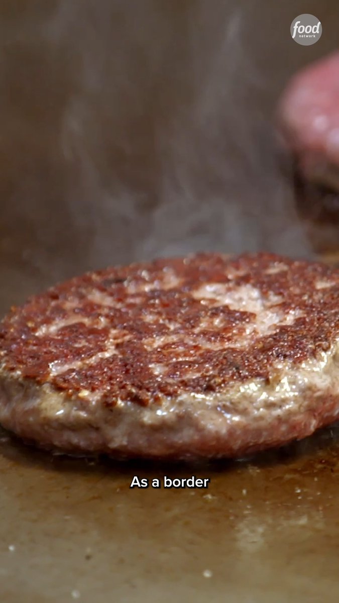 What's the best way to cook a burger: Flat top or charbroil? 🔥 Watch Food Network's Top 10 TONIGHT at 10|9c to find out our official ranking of the best burgers in America. #FNTop10