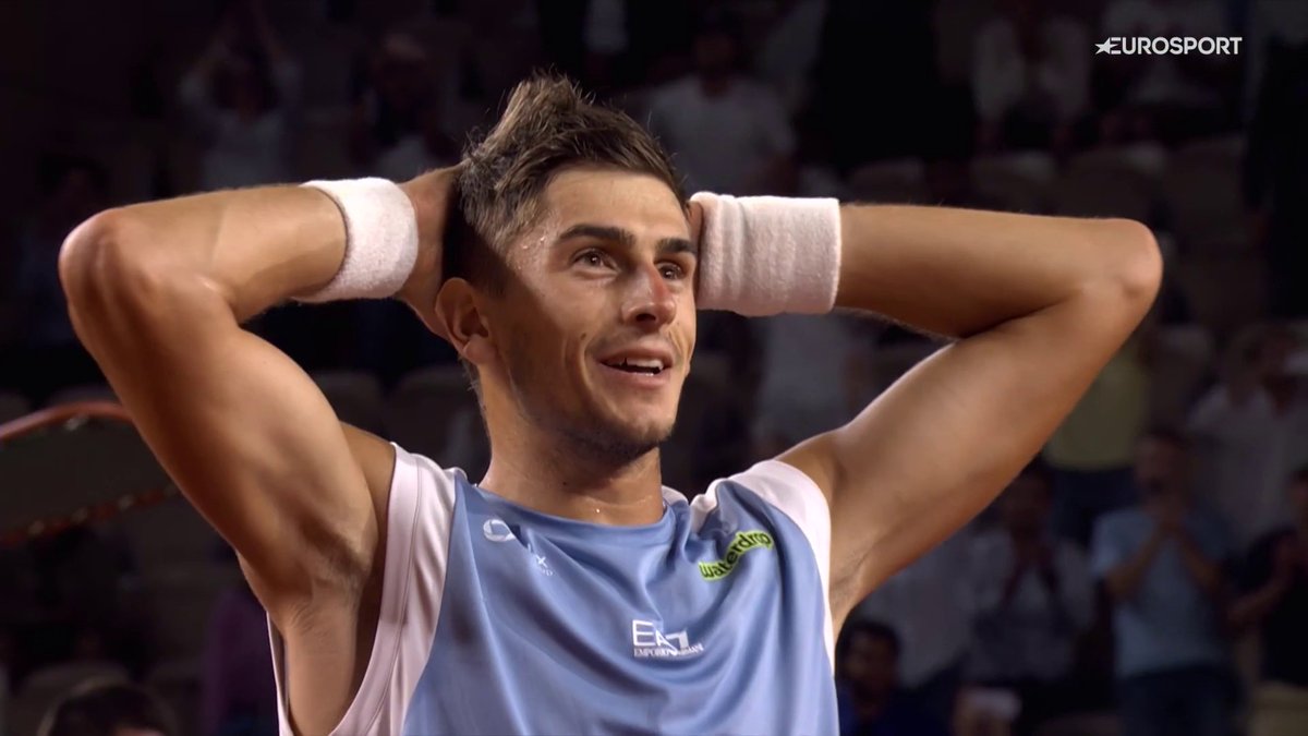 ๐งก ESTO ES ๐๐๐๐๐๐๐๐ DE ROLAND-GARROS ๐ฎ๐น Matteo Arnaldi se planta en los cuartos de final tras una batalla รฉpica, de casi cinco horas y media, ante un Frances Tiafoe titรกnico #RolandGarros