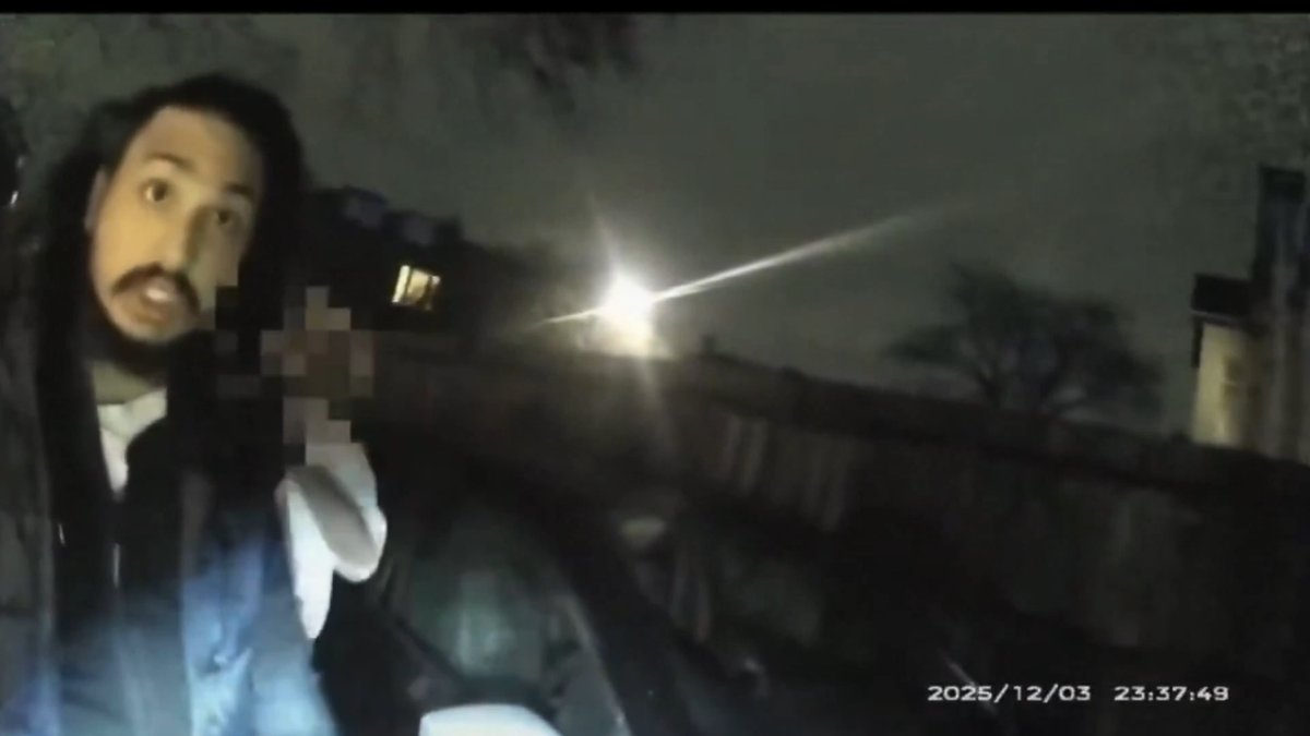 Henry Nowak BODY CAM FOOTAGE - This makes me so angry , how can the officers be so stupid and arrogant ?