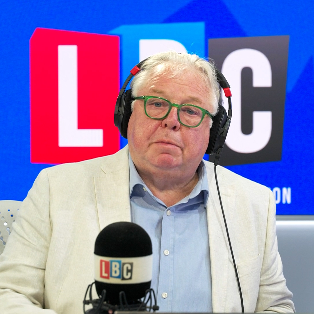 'When do you suppose Sir Keir will take the knee? And all the football players?' 'Don't hold your breath.' Nick Ferrari reacts to the bodycam footage of Henry Nowak's death, and the 'day of shame' it's brought on Hampshire police.