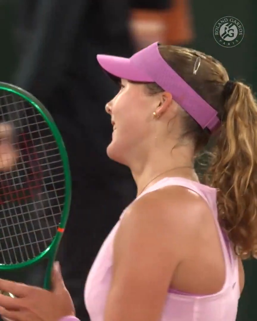 Powering through 💪 Mirra Andreeva dominated Sorana Cirstea in straight sets to book her place in the semifinals. Highlights ⤵ #RolandGarros