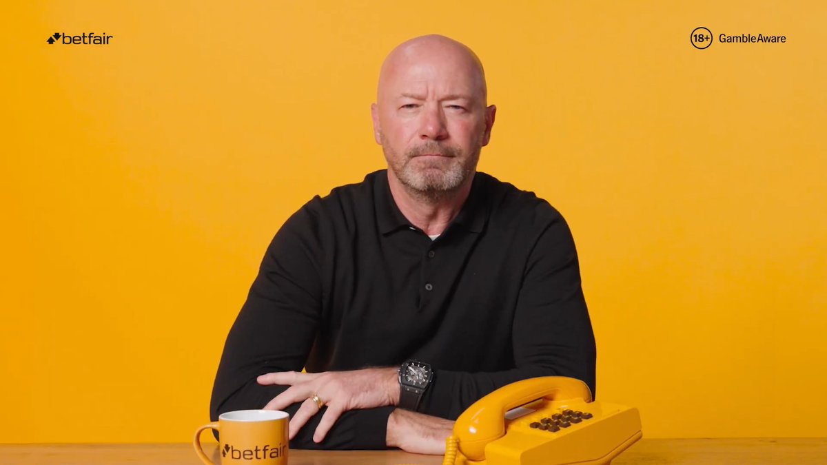 "Did Gary Neville send that one in?!" Introducing Alan Shearer's Hot Take Hotline 📞