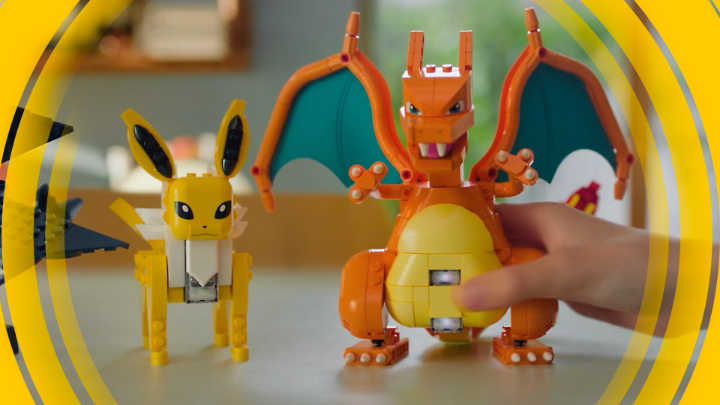 This isn’t just building… it’s TRAINING! Pre-order LEGO® Pokémon™ SMART Play™ sets now. ⚡