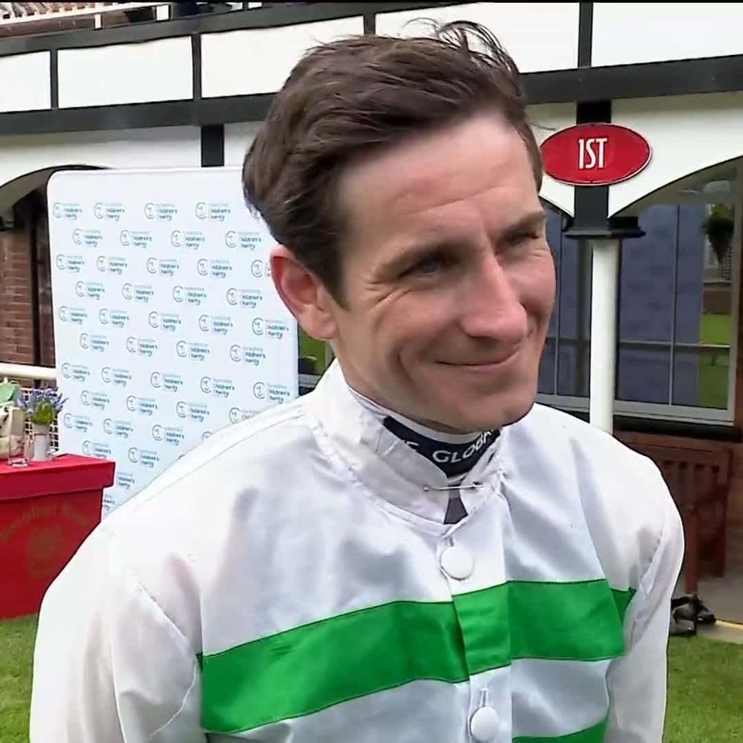 🗣️ "He's in fantastic order. I couldn't be happier with him. I think he's got a real live chance." 🗣️ "She's got the profile to make the frame." Hector Crouch on Classic contenders Bay Of Brilliance &amp; On Message