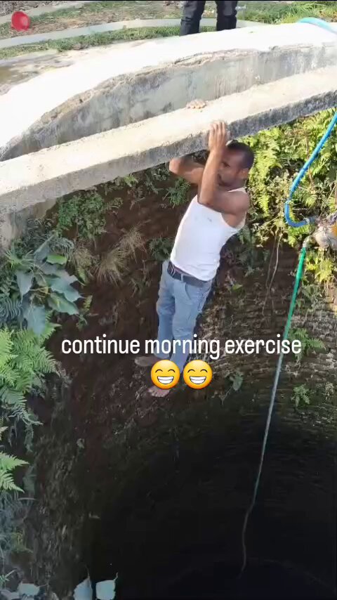 इस योगा को करने के लिए जिगरा चहिए 😂