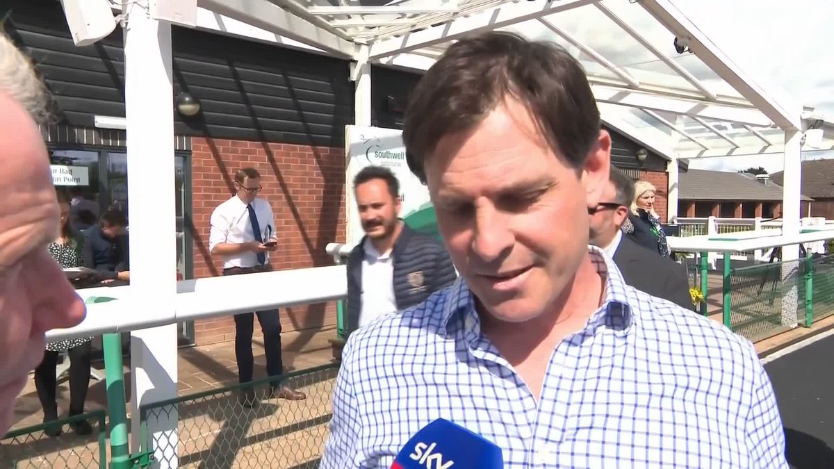 "There's nothing I love more than doing what I've done for the last 12 years" 💙 An emotional Noel Williams announces he has saddled his last runner - a winner at Southwell Racecourse...