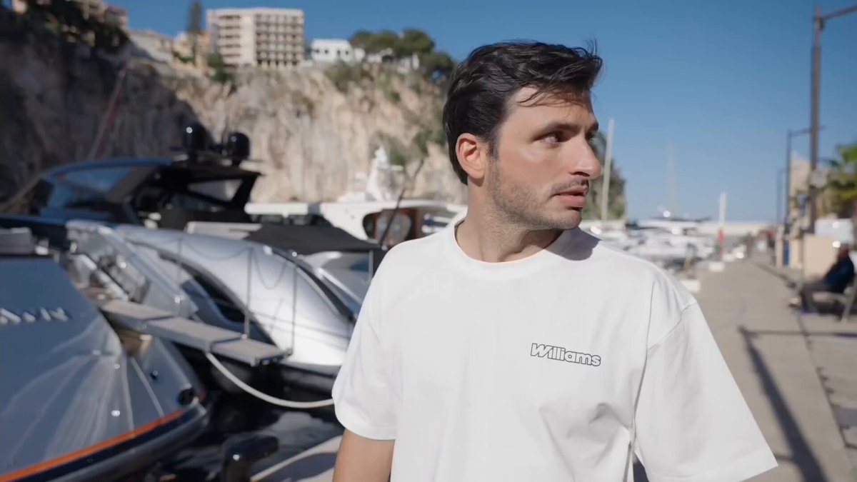 “here's where i normally have my cheeky plate of pasta. it's the only place in monaco where they don't charge you 40 euros for a plate of pasta.” he might be a millionaire, but living in italy for years has taught him not to get scammed 🙂‍↕️