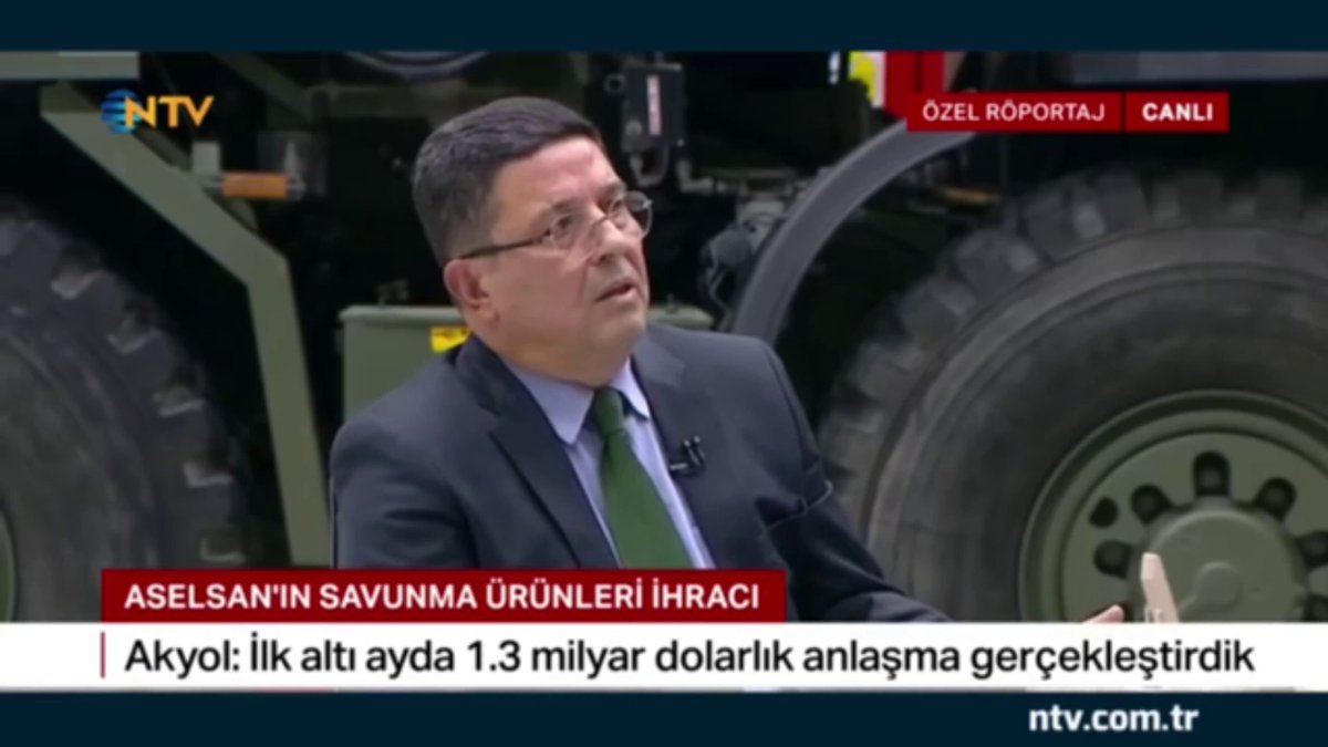 🔴Aselsan Genel Müdürü Ahmet Akyol: ◼️13 bine yakın kadromuz var. İnanmış azimli ve Türkiye'nin en yetenekli kadrosu. ◼️Bu yıl Aselsan'a yurt dışından geri dönen mühendis sayısı ayrılanların tam iki katına ulaştı. ◼️Küresel bir teknoloji devine dönüşüyoruz. ◼️İlk 8 ayda 1000’den fazla başvuru oldu yurt dışından dönmek isteyen.