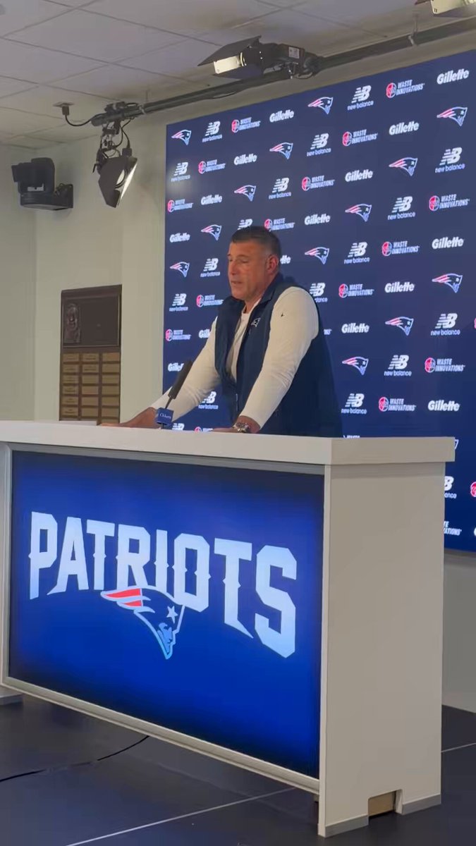 Mike Vrabel on Christian Gonzalez-Patriots contact negotiation: “I want Christian to be ready when he gets back… contracts are a part of professional sports.”