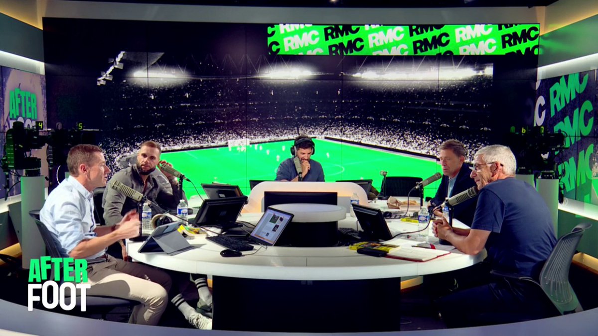 🤔 "L'UEFA s'est trompé en désignant l'arbitre de la finale de la LDC. Concernant le penalty, la première faute est commise par Madueke. L'idéal aurait été de siffler faute pour le PSG." 🗣️ Gilles Veissière, arbitre de légende, est en direct dans l'After !