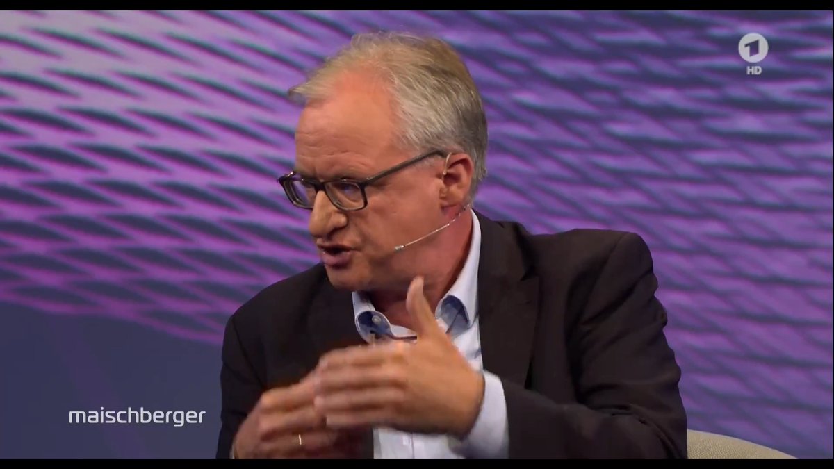 „Die These, dass diese Wirtschaft funktioniert, wird Sachsen-Anhalt, wenn die #AfD dort gewinnt, unter Beweis stellen müssen“, sagt Albrecht von #Lucke. Es gebe die Sorge, „dass dieser Weg in eine provinzialisierte deutsche Art viele Leute außer Landes treibt“. #maischberger