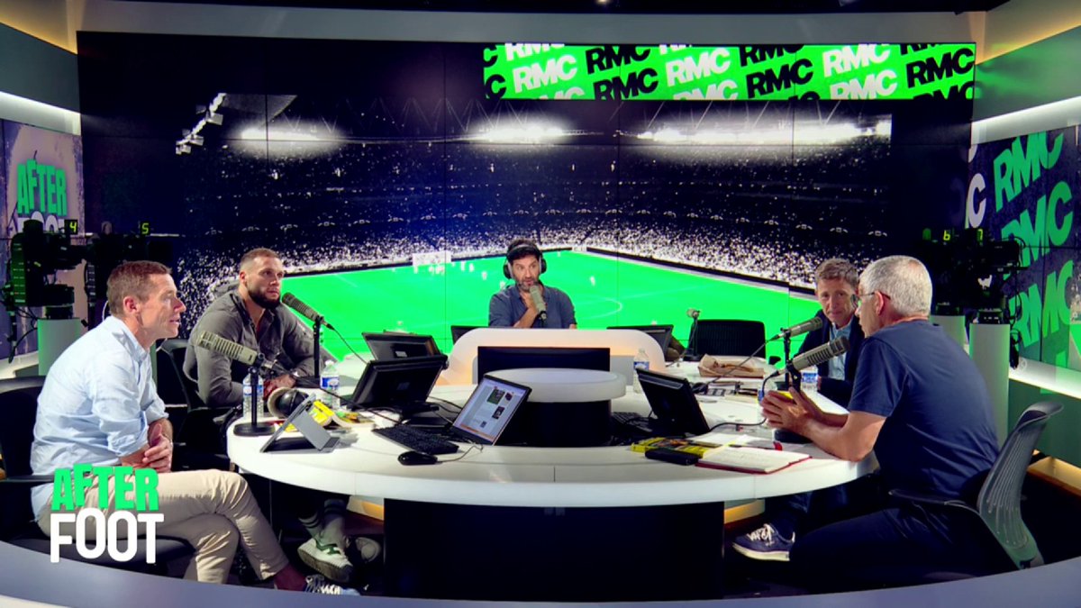 ❌ Gilles Veissière : "Le joueur le plus insupportable à arbitrer ? Materazzi."