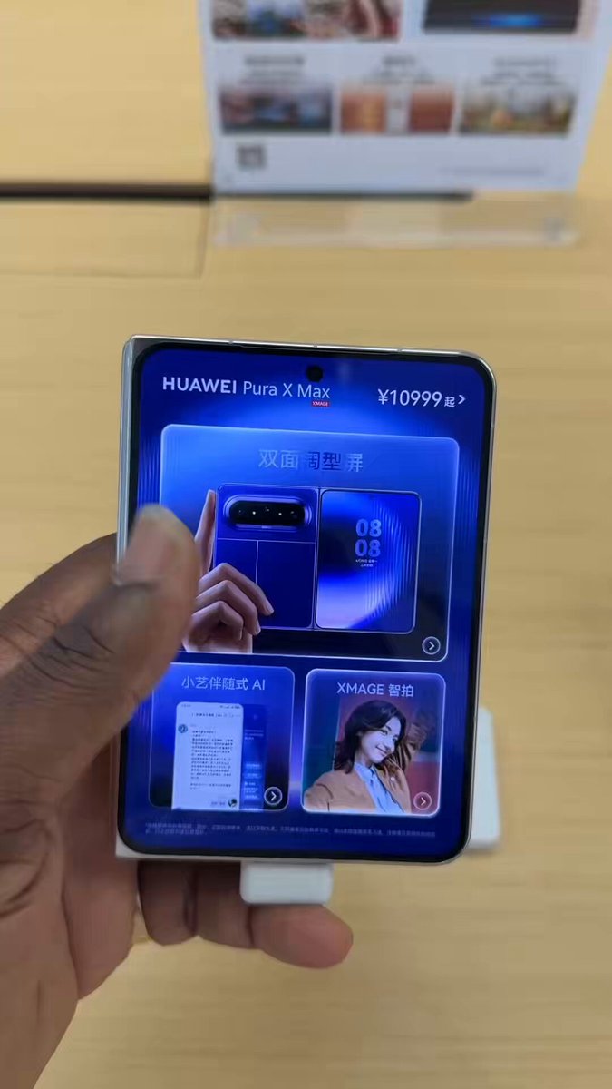 Once Huawei has it you definitely know Apple is releasing the same thing This is Huawei Pura X Max - Not ugly, the hands on experience is something People are going to rush for the iPhone Ultra 😃