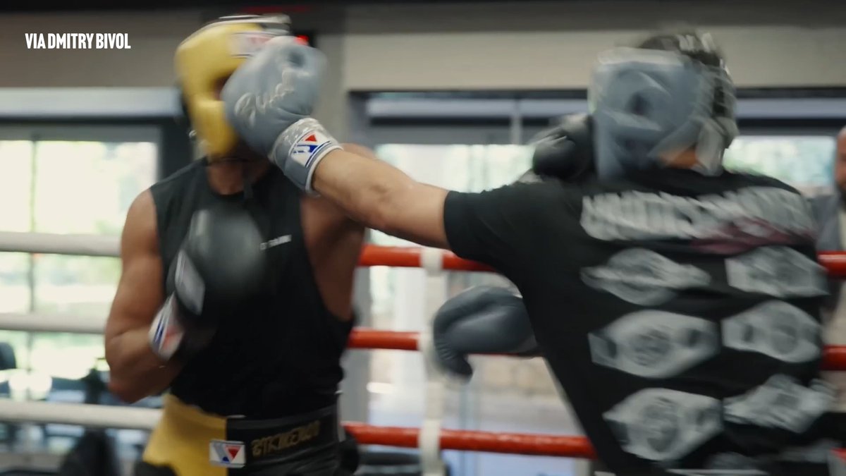 The Ring Magazine light heavyweight champ Dmitry Bivol dropped intense sparring footage from his training camp 😳