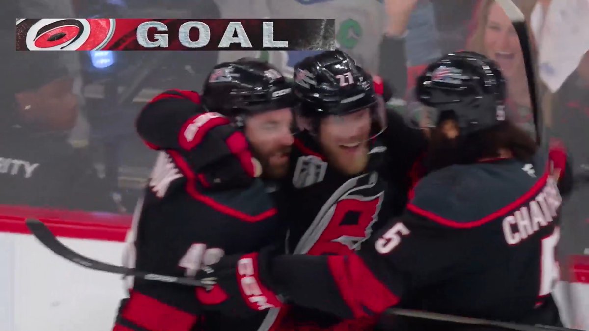 HE DOES IT AGAIN!!! Nikolaj Ehlers buries his second of the period! 📺: ABC, Sportsnet, &amp; TVA Sports