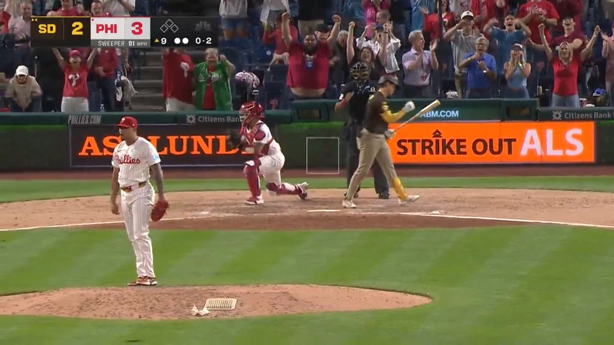 I just don’t understand the Phillies fans that dislike Jhoan Dúran. Absolutely nasty stuff tonight, as usual.